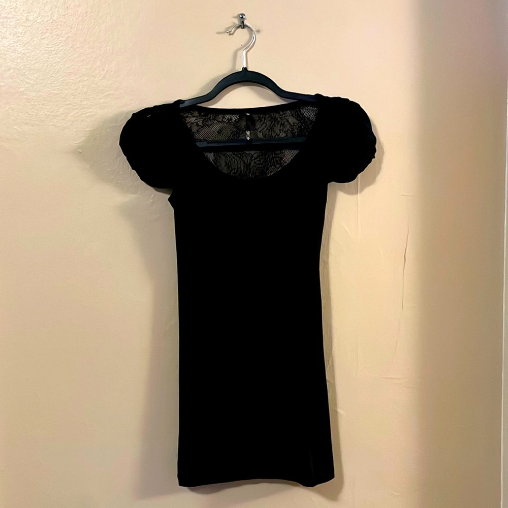 Love Culture Super Mini Unique Cut Sleeve Back Sheer Lace Clubbing Dress S